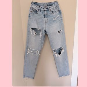 American Eagle Mom Jeans!!
